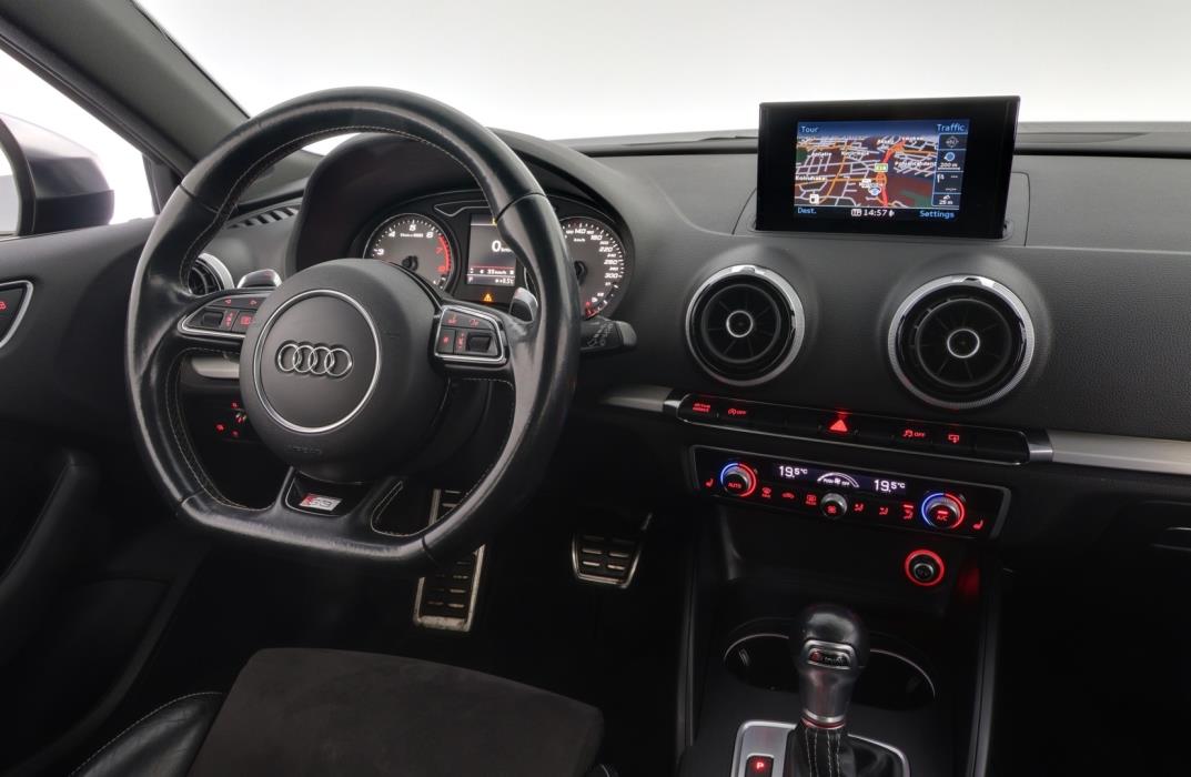 AUDI S3 2015