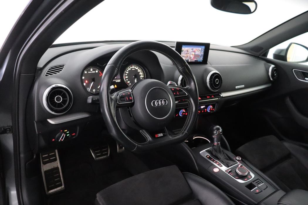 AUDI S3 2015