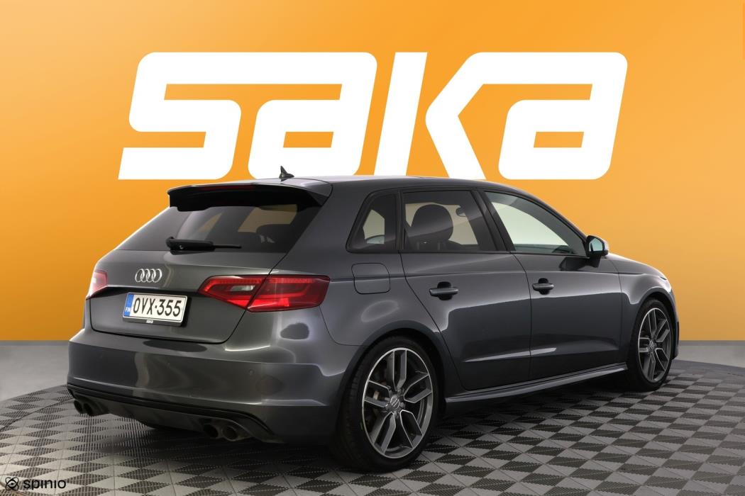 AUDI S3 2015