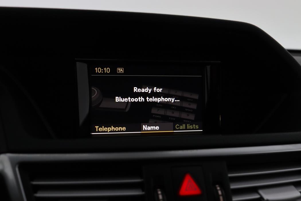 MERCEDES-BENZ E 2010