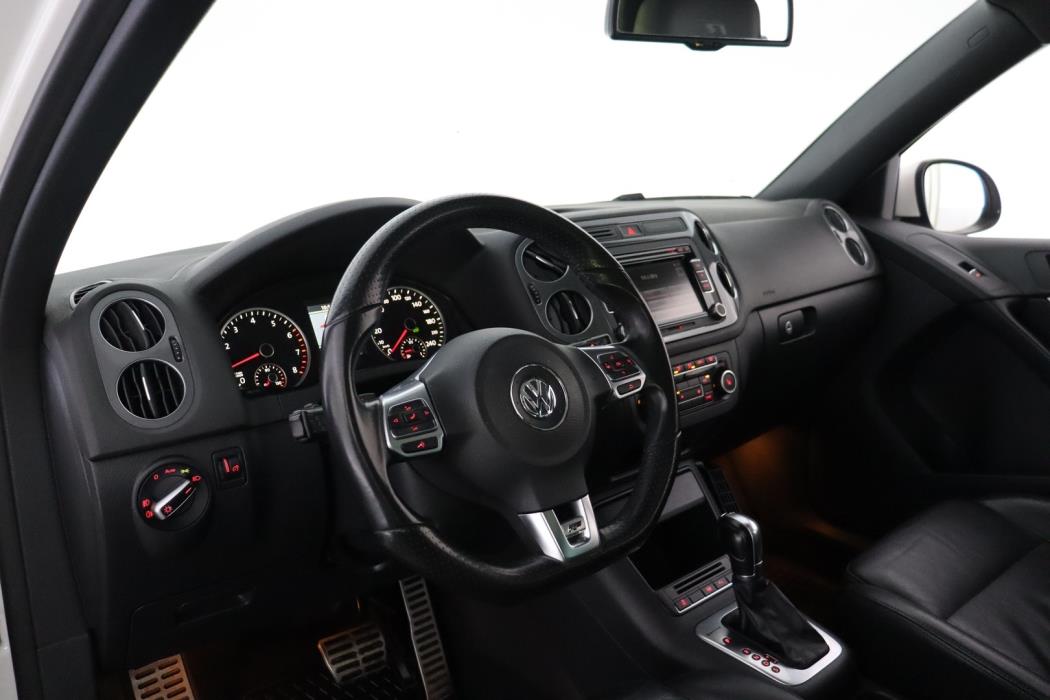VOLKSWAGEN Tiguan 2013