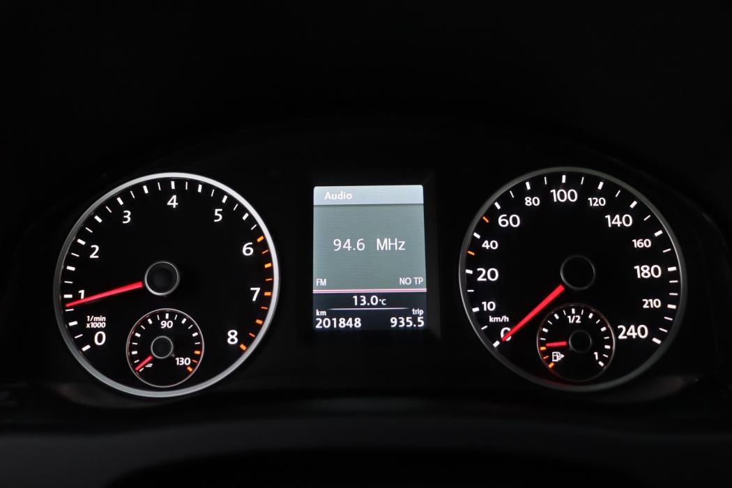 VOLKSWAGEN Tiguan 2013