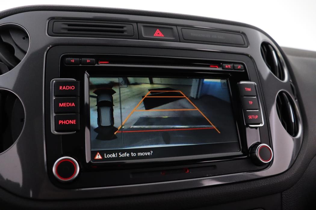 VOLKSWAGEN Tiguan 2013