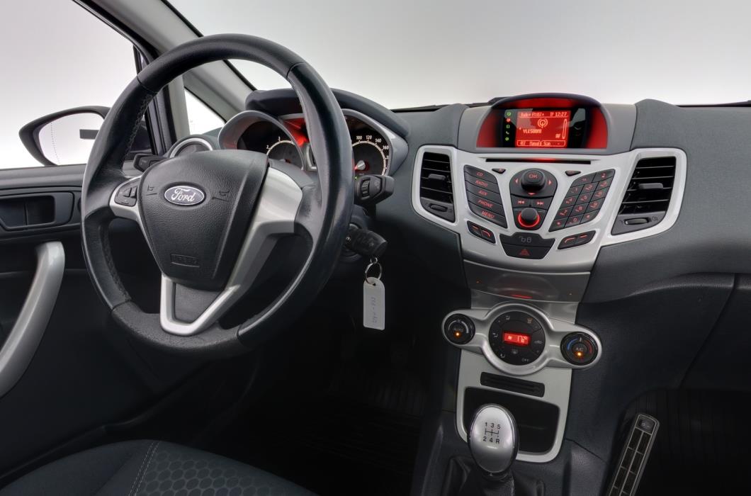 FORD Fiesta 2011
