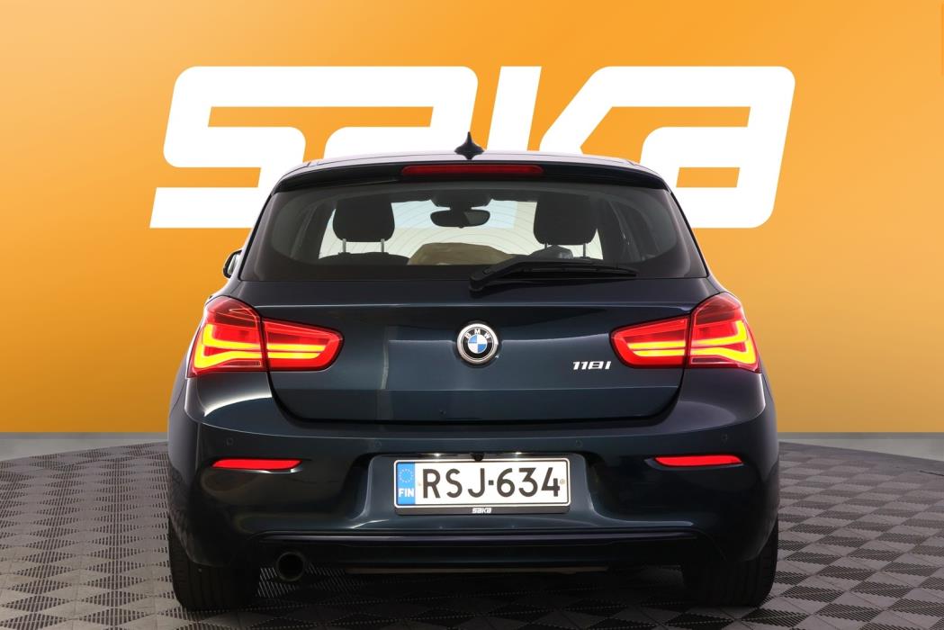 BMW 118 2016