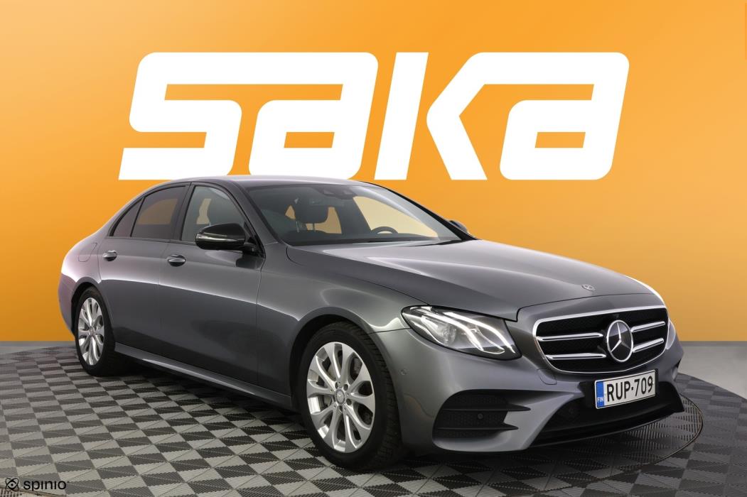 MERCEDES-BENZ E 2020