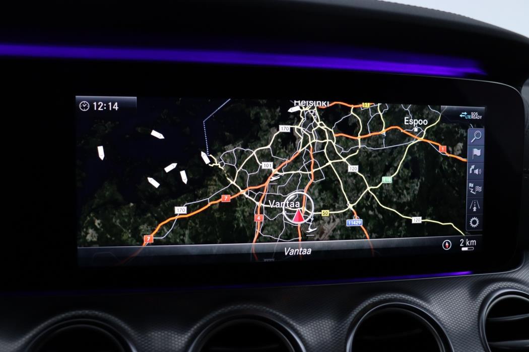 MERCEDES-BENZ E 2020