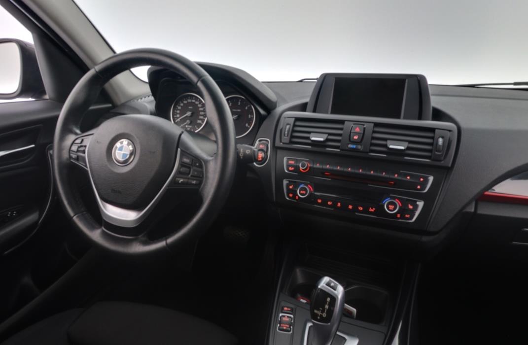 BMW 118 2014