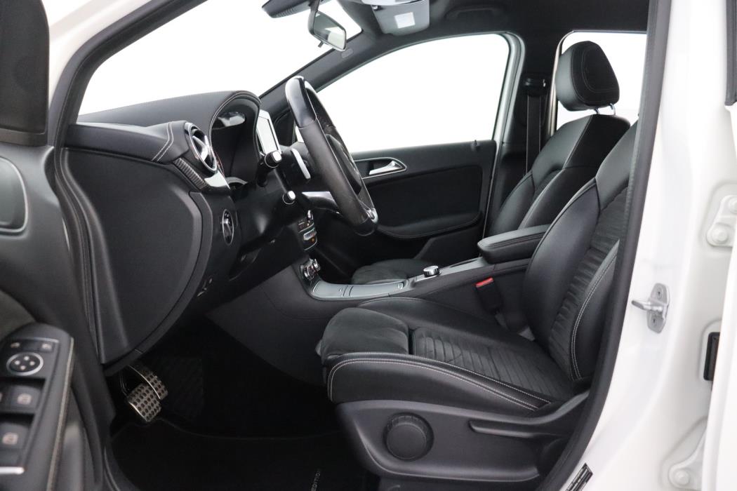 MERCEDES-BENZ B 2018