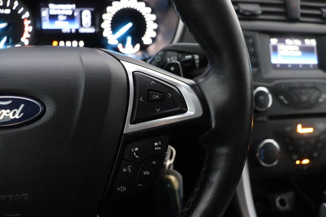 FORD Mondeo 2016