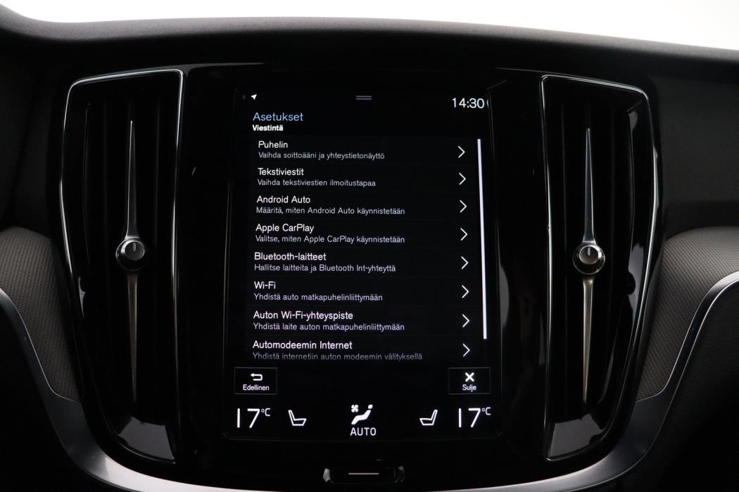VOLVO V60 2021