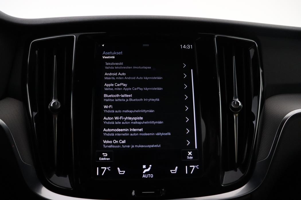 VOLVO V60 2021