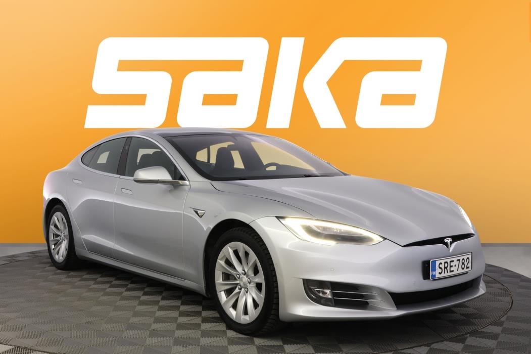 TESLA Model S 2018