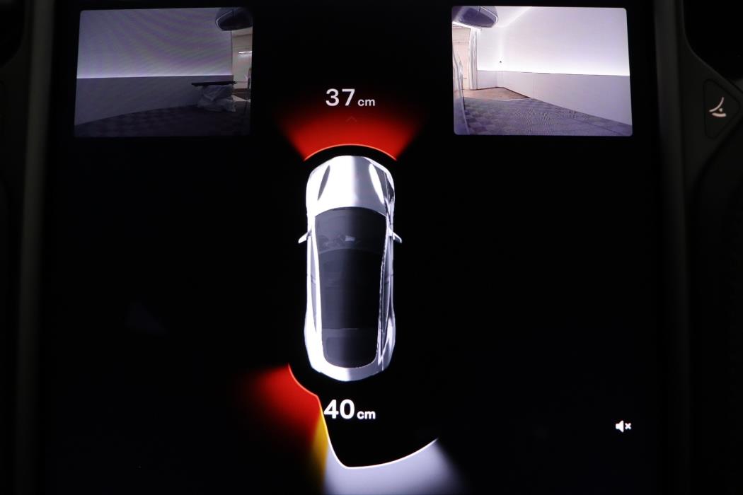 TESLA Model S 2018