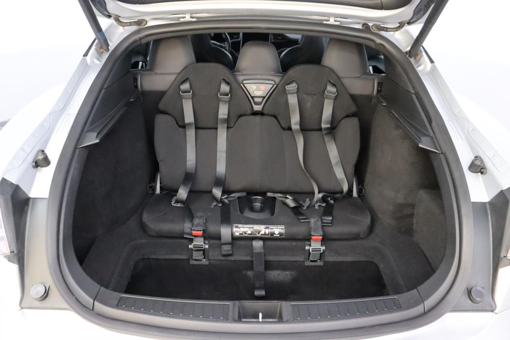 TESLA Model S 2018