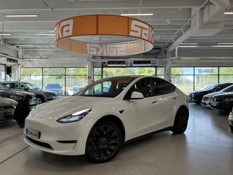 TESLA Model Y 2022