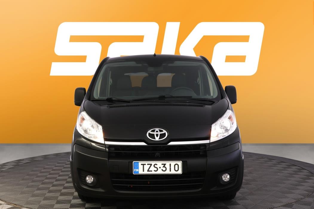 TOYOTA Proace 2016