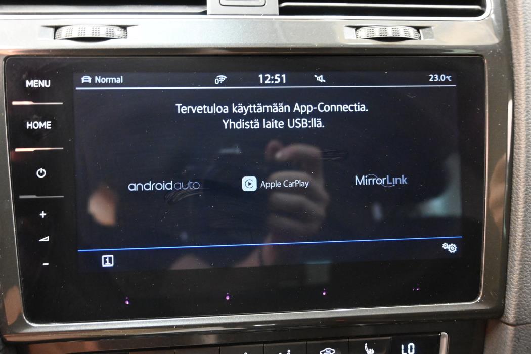 VOLKSWAGEN Golf 2018