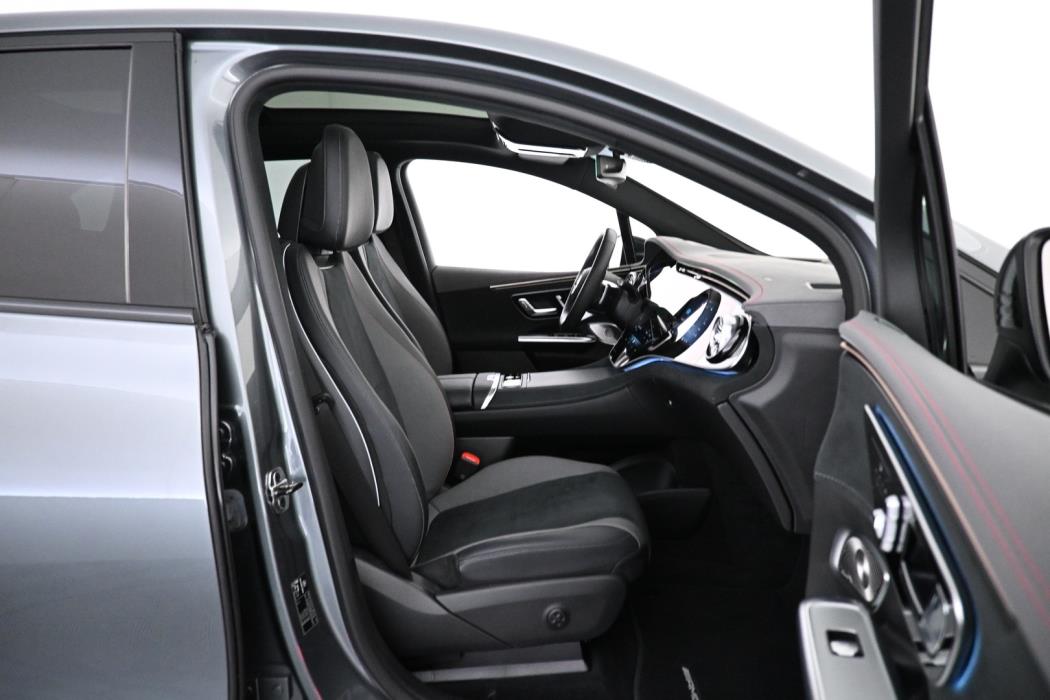 MERCEDES-BENZ EQE SUV 2023