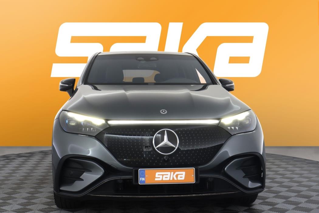 MERCEDES-BENZ EQE SUV 2023