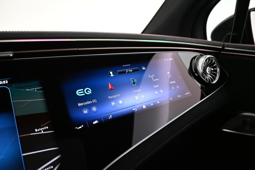 MERCEDES-BENZ EQE SUV 2023