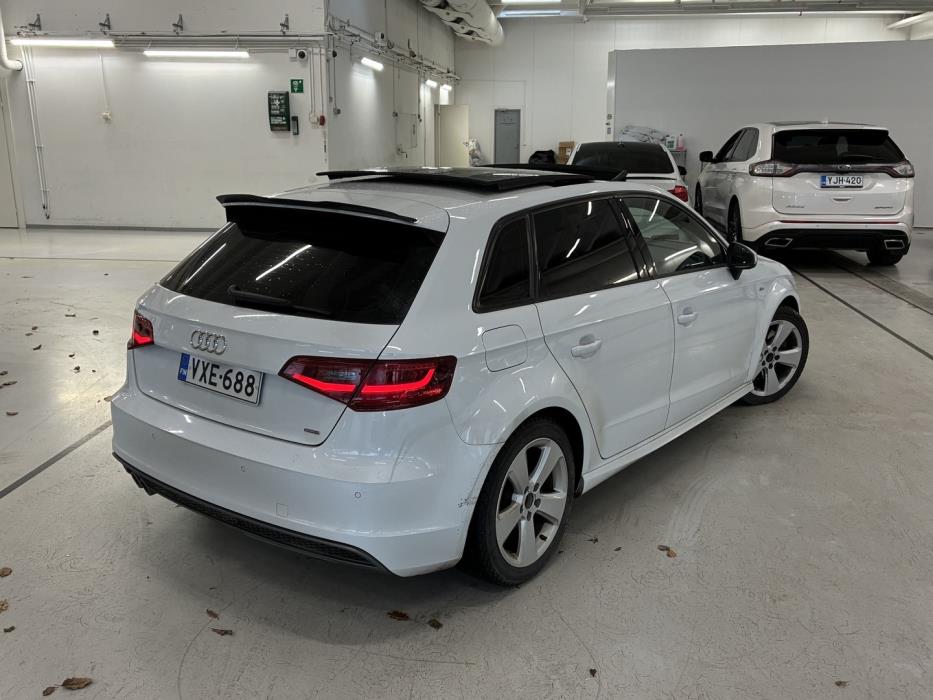AUDI A3 2014