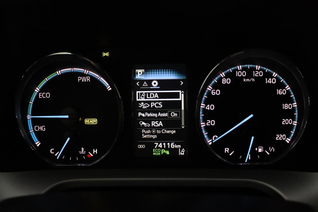 TOYOTA RAV4 2018