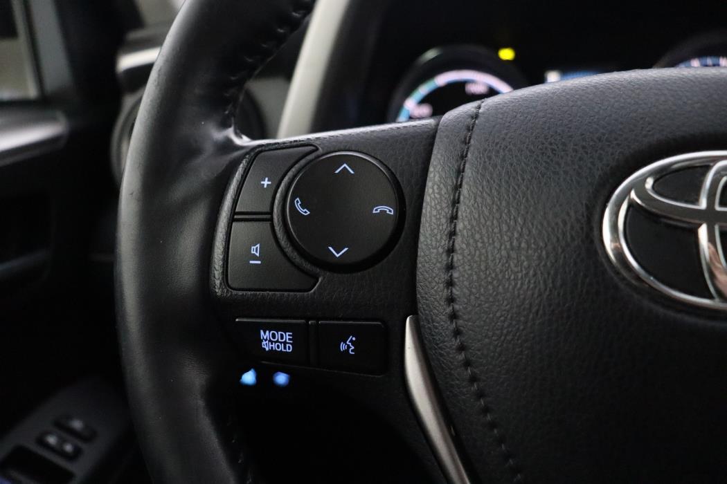 TOYOTA RAV4 2018
