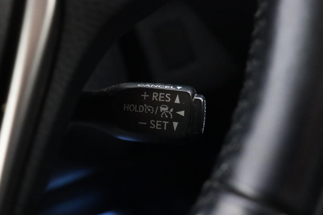 TOYOTA RAV4 2018