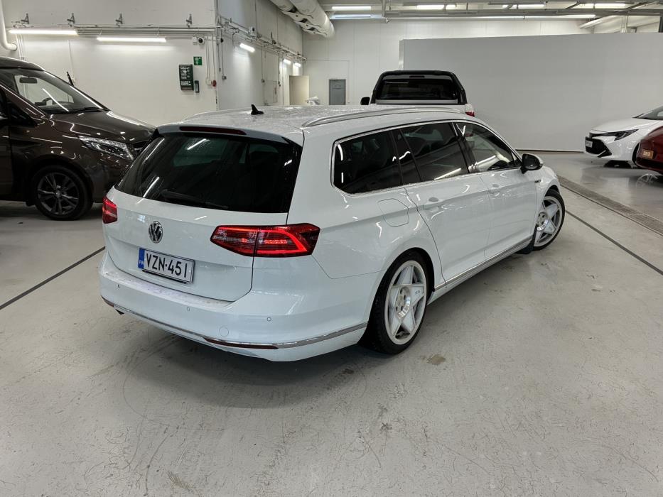 VOLKSWAGEN Passat 2015