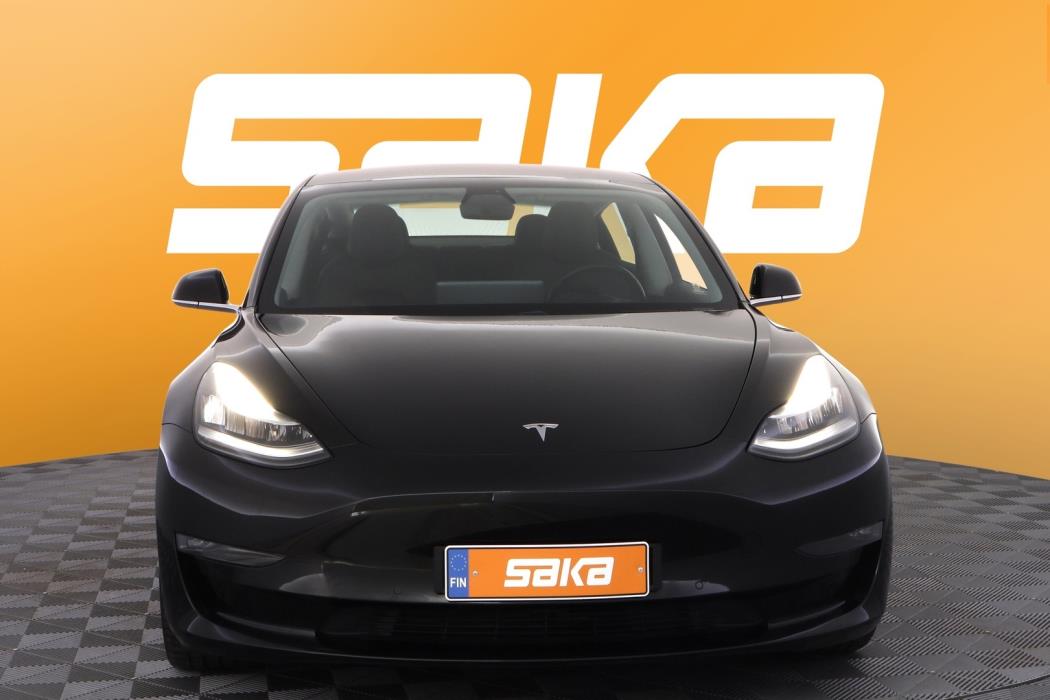 TESLA Model 3 2019