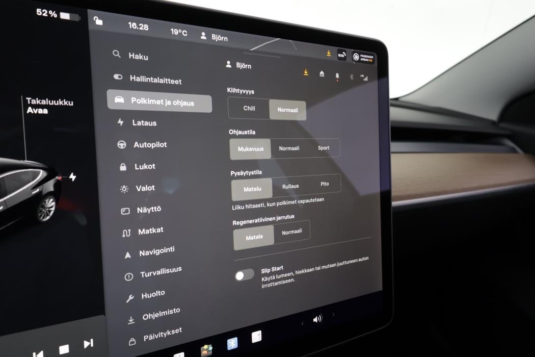 TESLA Model 3 2019
