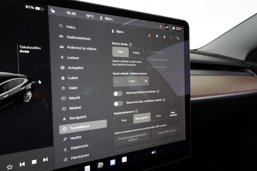TESLA Model 3 2019