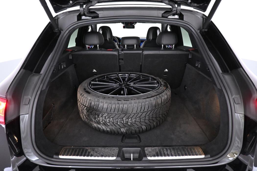 MERCEDES-BENZ EQE SUV 2024