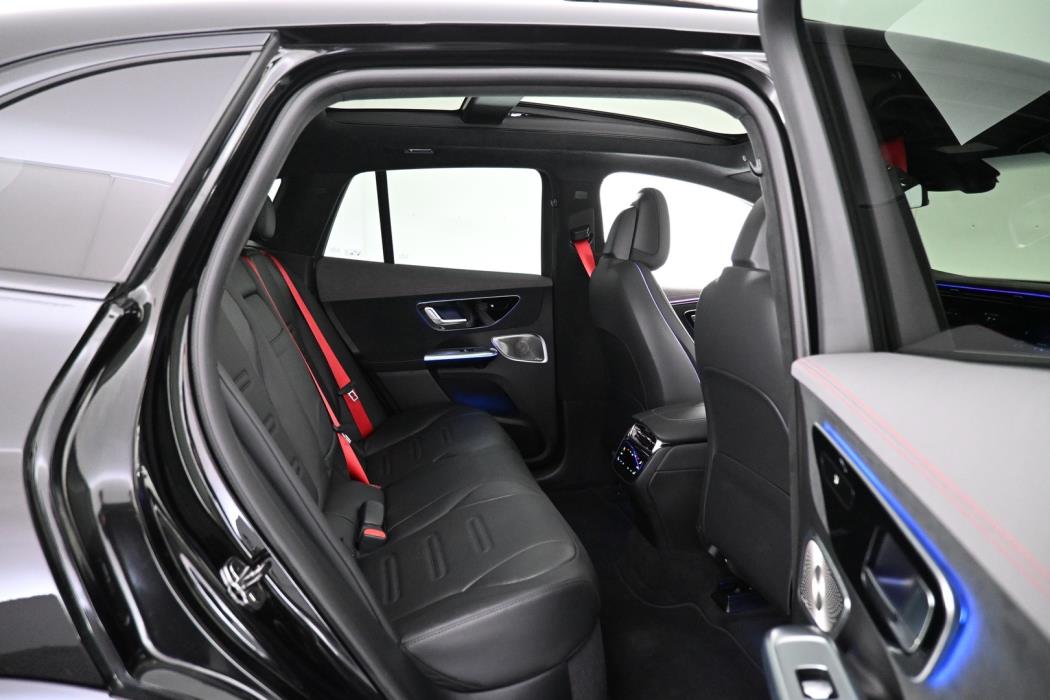 MERCEDES-BENZ EQE SUV 2024