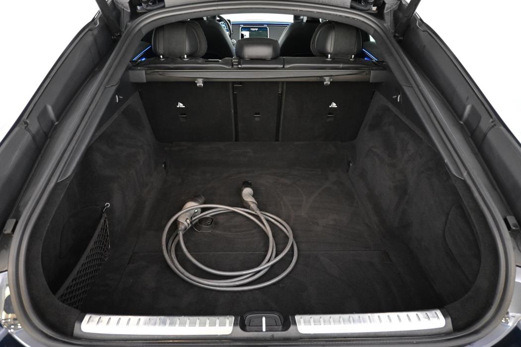 MERCEDES-BENZ EQS 2022