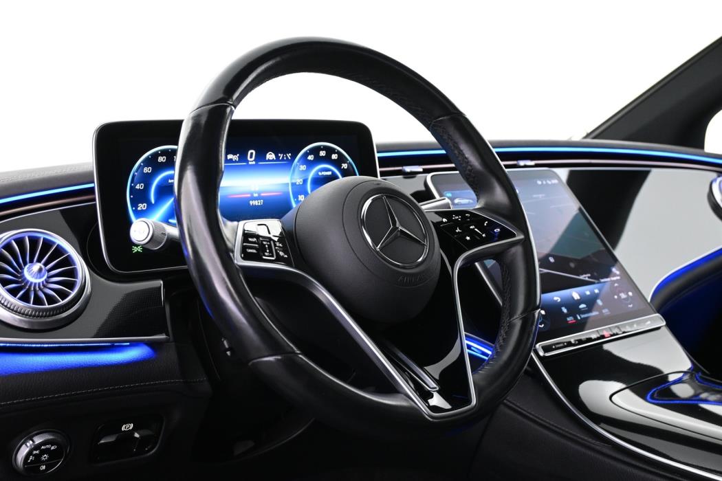 MERCEDES-BENZ EQS 2022