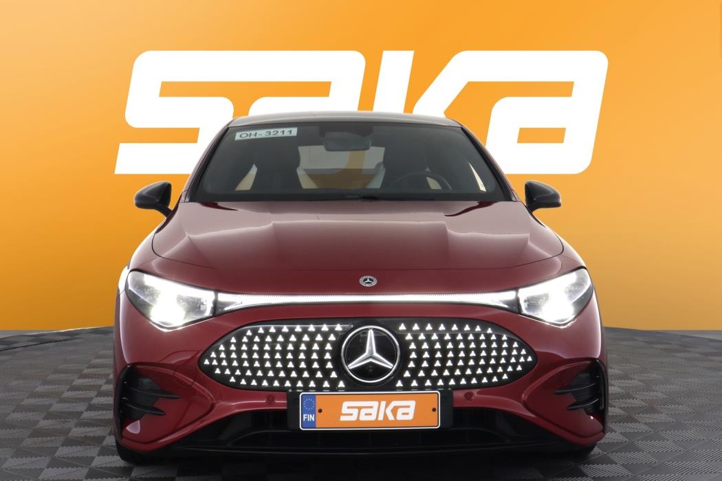 MERCEDES-BENZ CLA 2025