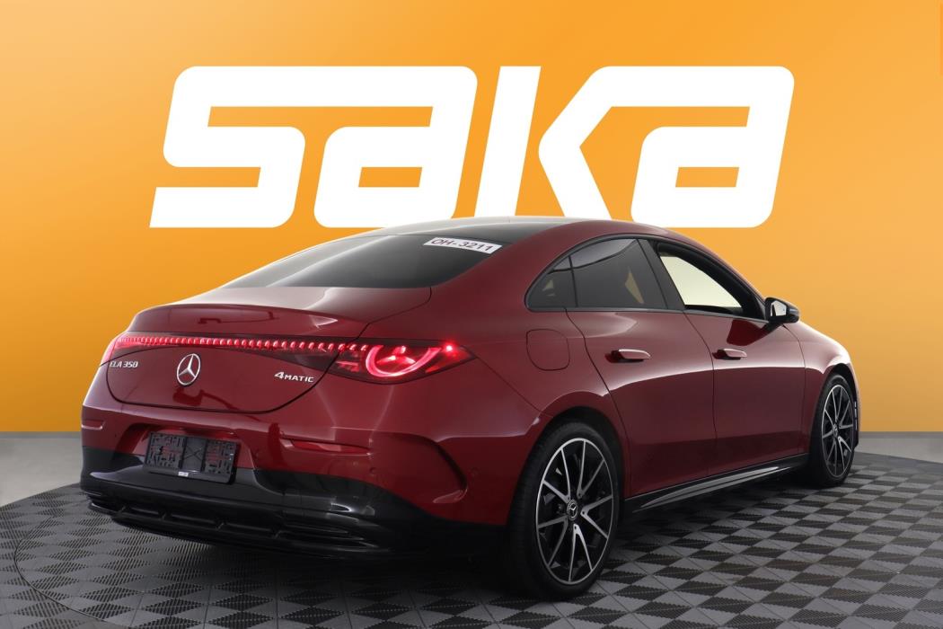 MERCEDES-BENZ CLA 2025