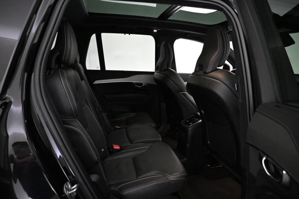 VOLVO XC90 2023