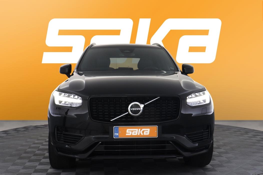 VOLVO XC90 2023