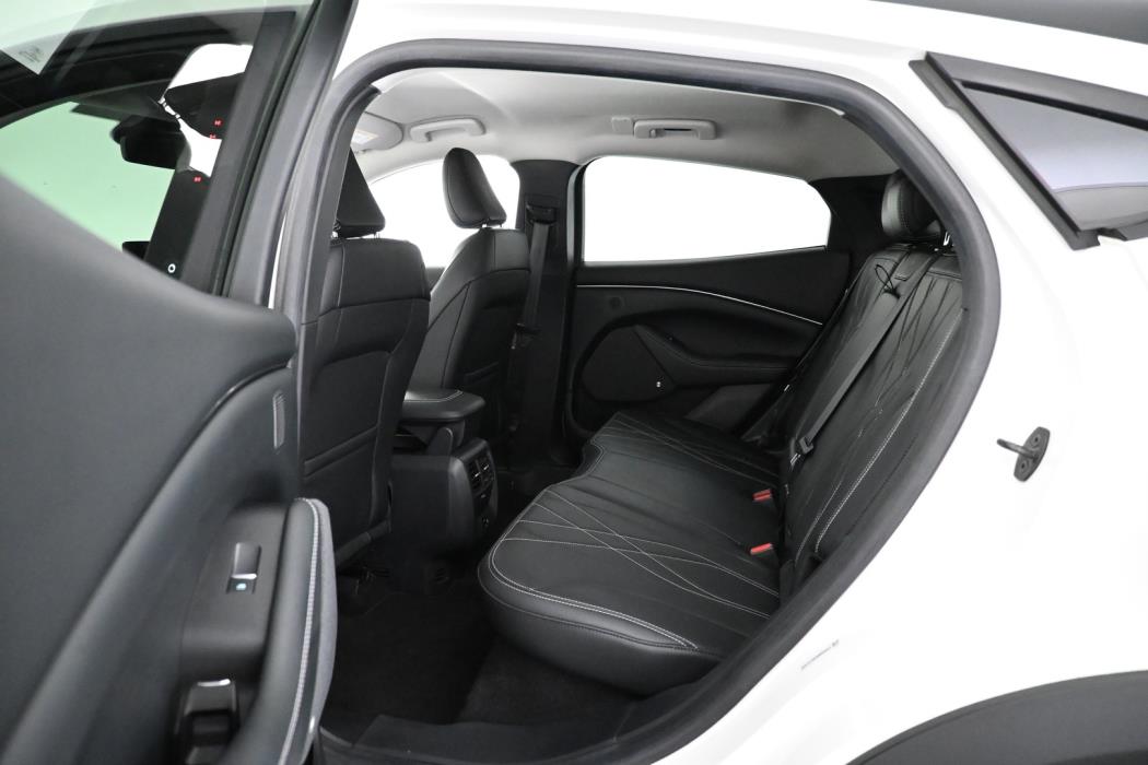 FORD Mustang Mach-E 2021