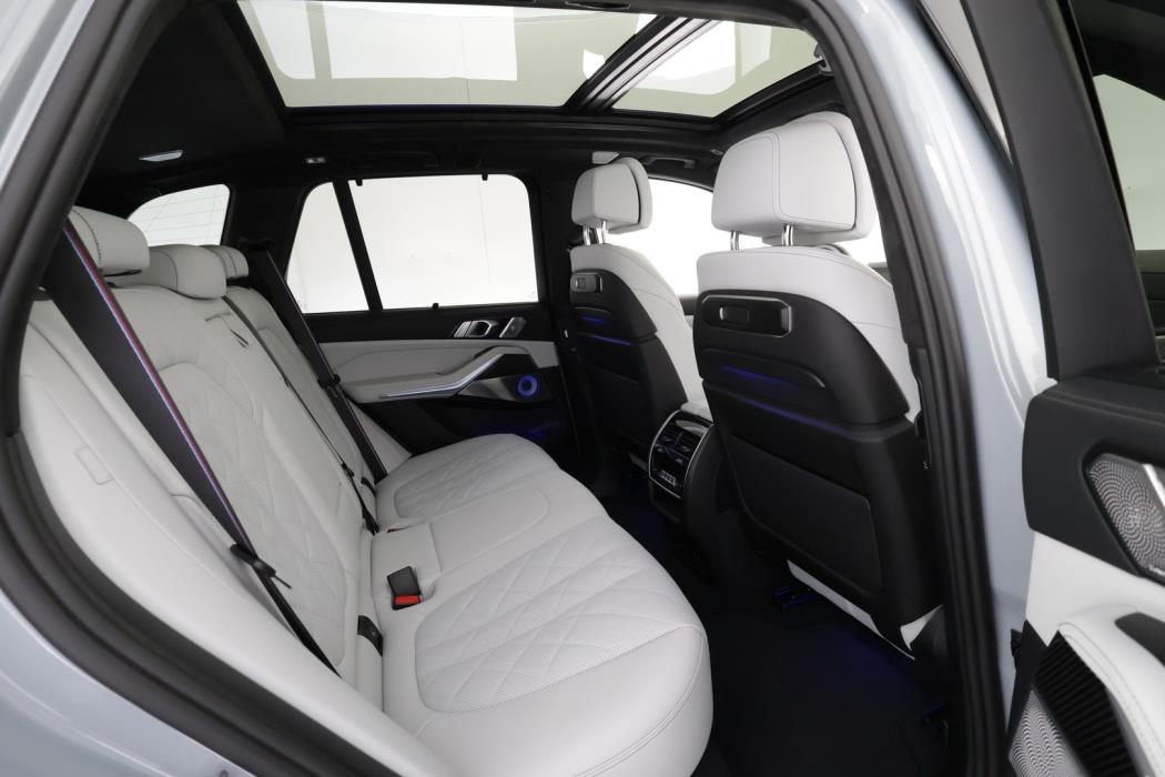 BMW X5 2024
