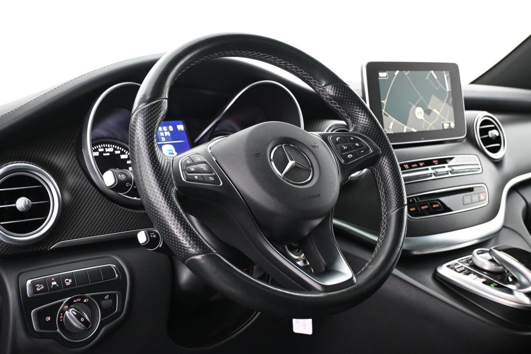 MERCEDES-BENZ V 2018