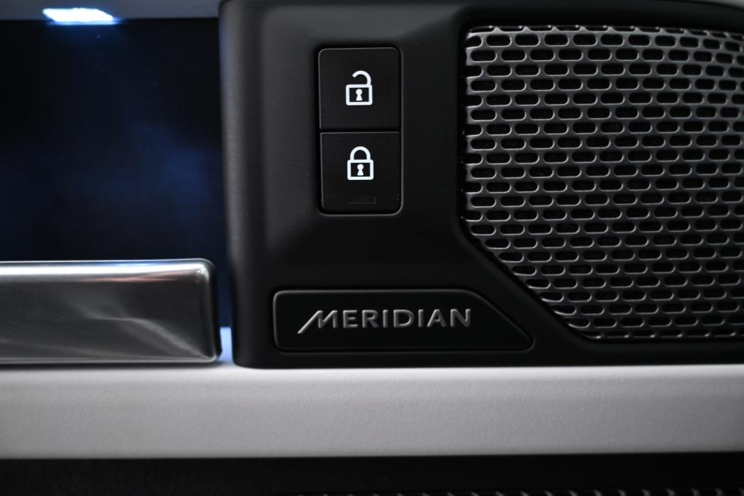 LAND ROVER Defender 2022