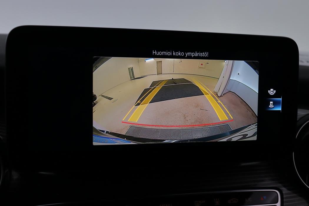 MERCEDES-BENZ EQV 2021