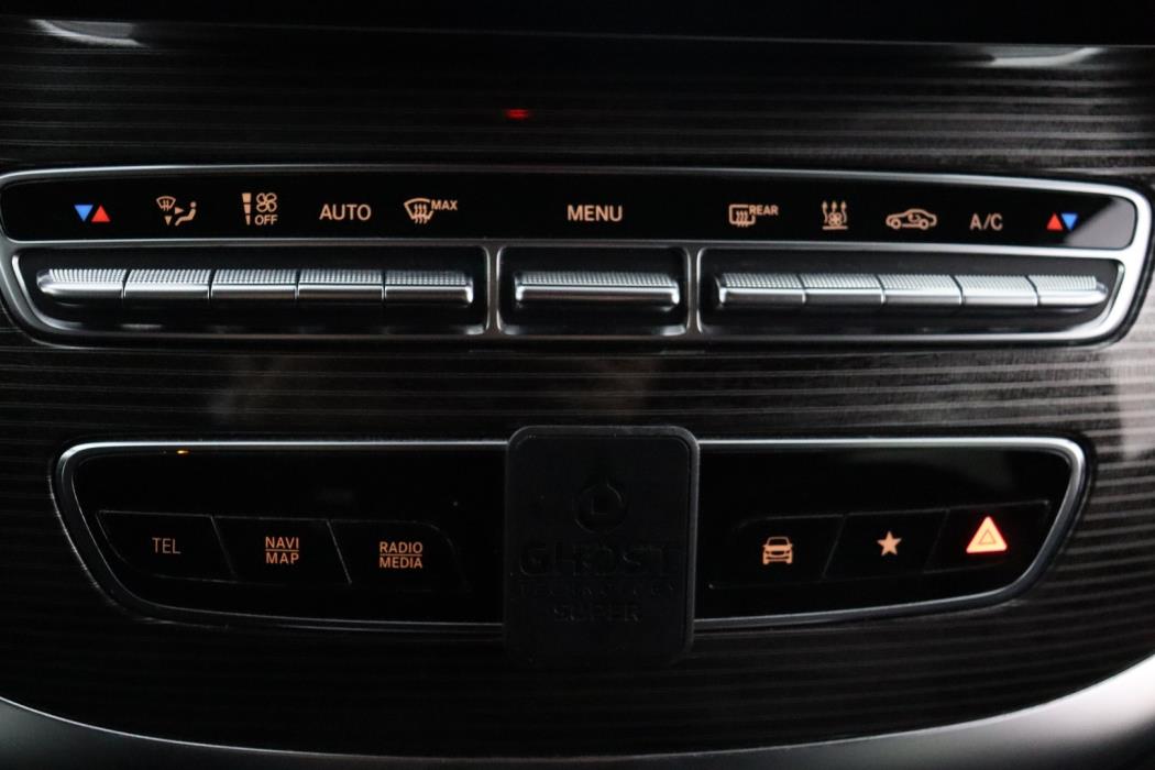 MERCEDES-BENZ EQV 2021