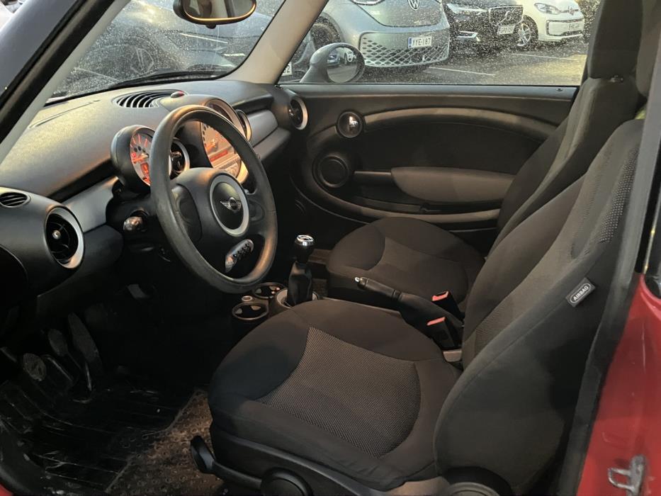 MINI One 2010