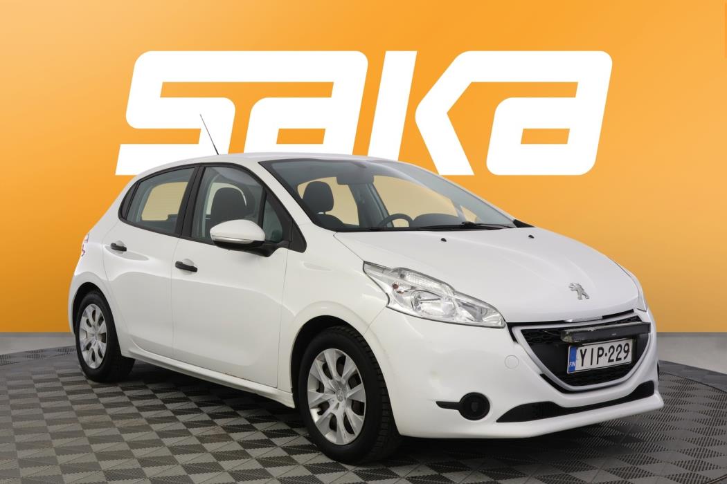PEUGEOT 208 2014