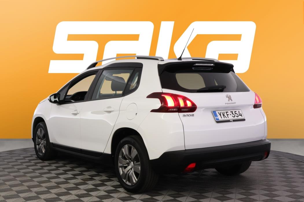 PEUGEOT 2008 2018
